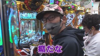 木村魚拓の窓際の向こうに #354